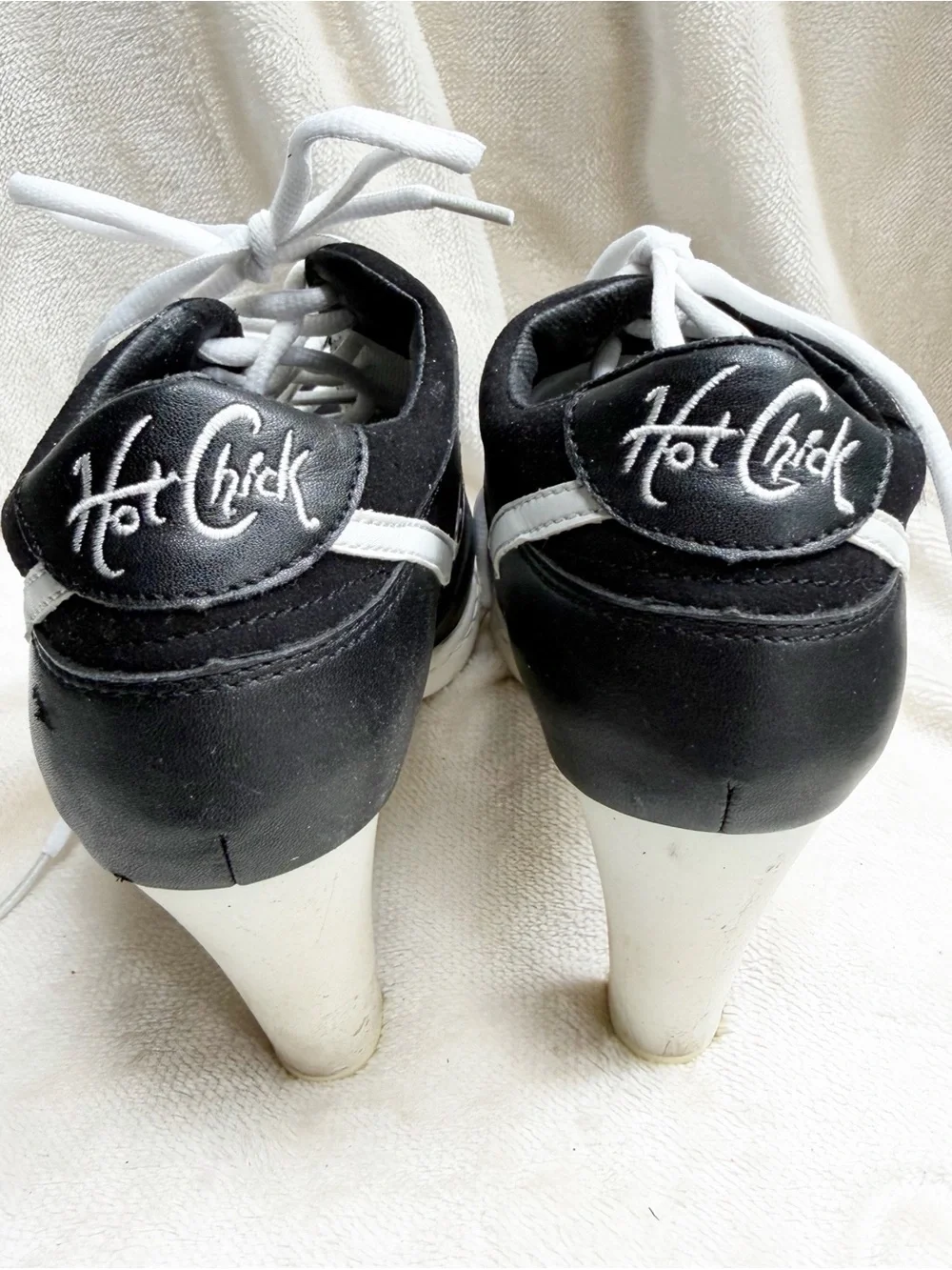 Black and White Heeled Sneaker - Sporty Chic - Picture 3 of 5